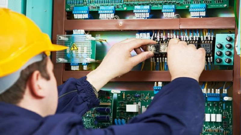 Hire A Professional Commercial Electrical Contractors In Newnan GA