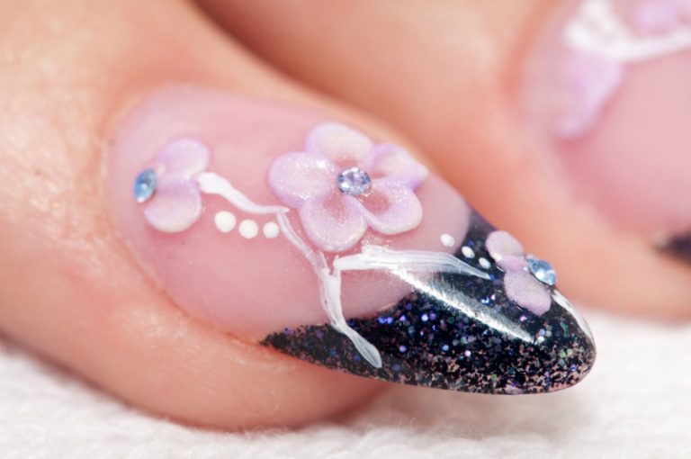 Three Reasons To Visit Nail Salon