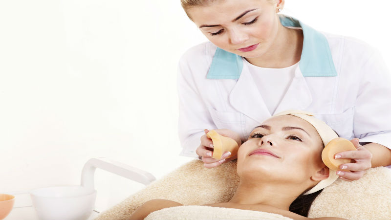 Where to Look for Skin Care Courses in Wausau