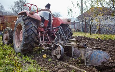 How Families Benefit from a John Deere Tractor Retailer in Thomasville, PA Experience