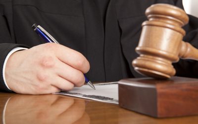 What to Expect When Working with a Personal Injury Lawyer Long Island Residents Trust